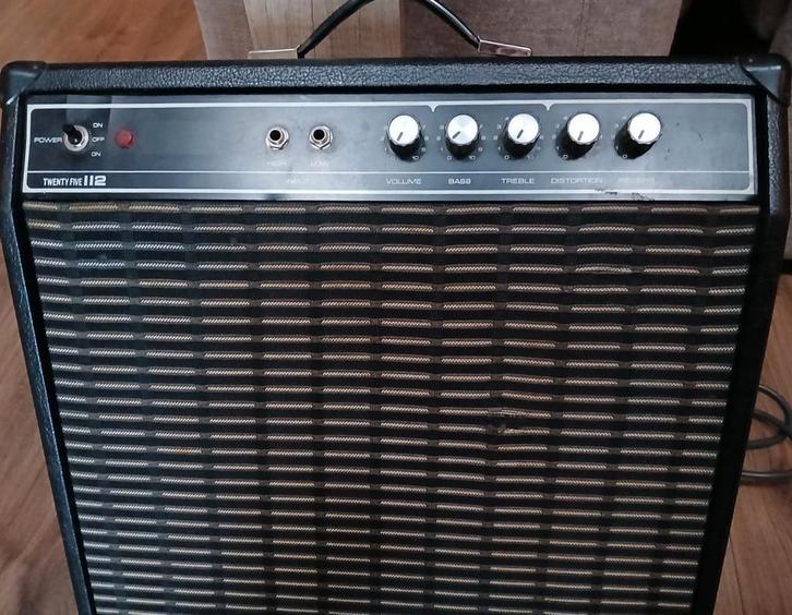 Yamaha 25 112 vintage top buizenversterker Goede staat, Muziek en Instrumenten, Versterkers | Bas en Gitaar, Ophalen of Verzenden