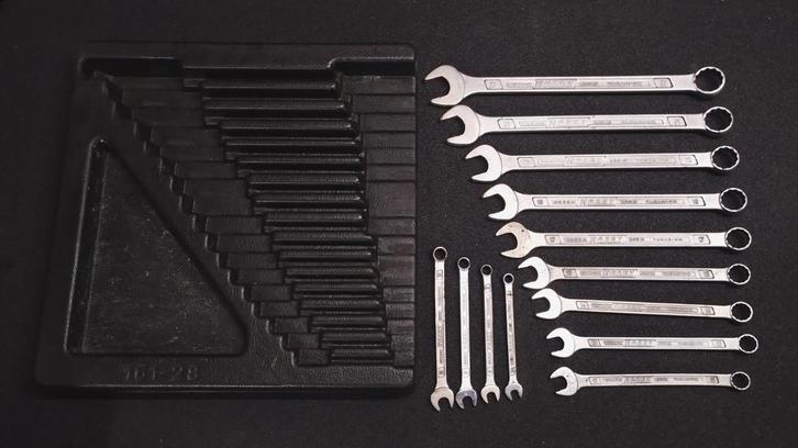 Hazet 600N ringsteeksleutel set met inlay, Auto diversen, Autogereedschap, Ophalen of Verzenden