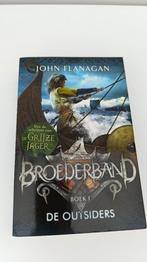 John Flanagan De Grijze Jager en Broederband Boeken, Ophalen, Zo goed als nieuw, John Flanagan, Fictie