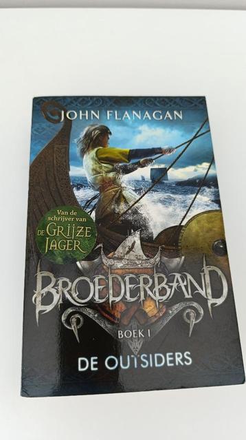 John Flanagan De Grijze Jager en Broederband Boeken beschikbaar voor biedingen