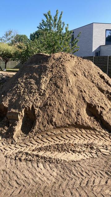 Gratis zand beschikbaar voor biedingen