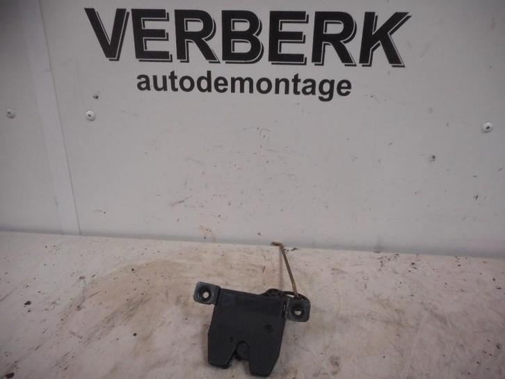 ACHTERKLEPSLOT BMW 3 serie (E36 / 2) (bmw51.24-1960861), Auto-onderdelen, Carrosserie, Achterklep, BMW, Gebruikt