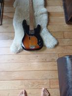 squier telecaster bass, Musique & Instruments, Instruments à corde | Guitares | Basses, Enlèvement, Utilisé