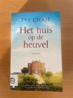 Eve Chase - Het huis op de heuvel, Ophalen of Verzenden, Zo goed als nieuw, Eve Chase