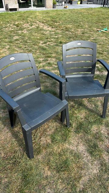 Hartman tuinstoelen beschikbaar voor biedingen