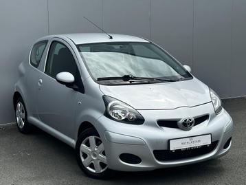 Toyota Aygo • 1.0i — Slechts 88.000 km 02/2009 • Garantie beschikbaar voor biedingen