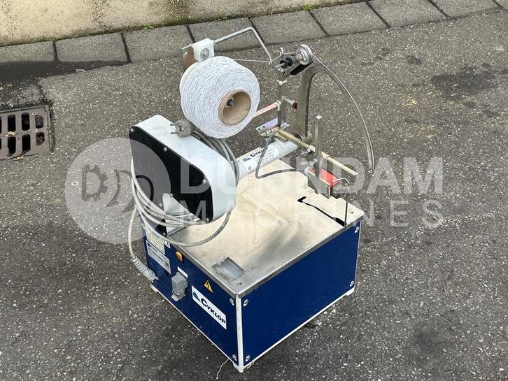 Cyklop Axro Mini TS R ficeleuse, Articles professionnels, Machines & Construction | Industrie & Technologie