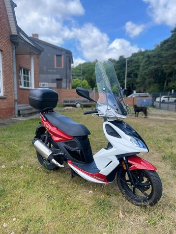 KYMCO SUPER8 A klasse beschikbaar voor biedingen