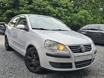 Volkswagen Polo 1.2i * CAR PASS * AIRCO+ ... * beschikbaar voor biedingen