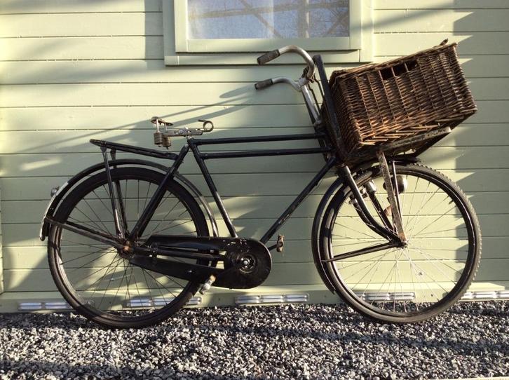 Vélo ancien porteur « boulangerie », Fietsen en Brommers, Fietsen | Oldtimers, Jaren '40, Ophalen