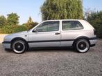 VW Golf 3 VR6 oldtimer bouwjaar 1992 in een prachtige staat, Voorwielaandrijving, Lederen bekleding, Zwart, 128 kW