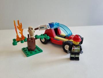 lego 60247 brandweer buggy beschikbaar voor biedingen