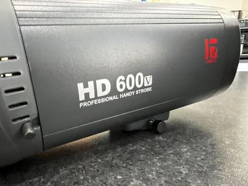 Jinbei HD600V flitser, TV, Hi-fi & Vidéo, Photo | Studio photo & Accessoires, Utilisé, Lampe ou Kit de flash, Enlèvement