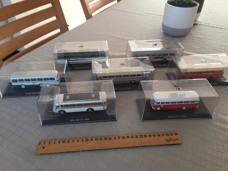Atlas : lot de 7 bus, Hobby & Loisirs créatifs, Voitures miniatures | Échelles Autre, Enlèvement ou Envoi