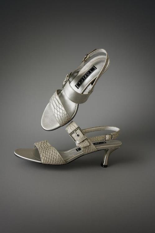 Elegante LORAC leren sandalen (maat 37½), Kleding | Dames, Schoenen, Gedragen, Sandalen of Muiltjes, Overige kleuren, Ophalen of Verzenden