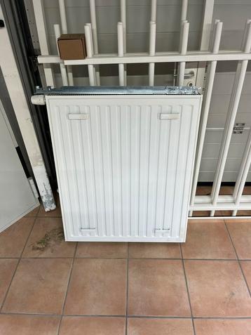 Wandradiator, 800 watts ou plus, Comme neuf, Enlèvement, 80 cm ou plus