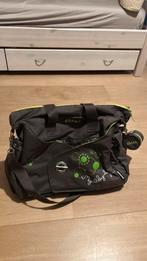 luiertas Béaba, Enlèvement, Utilisé, Adulte unisexe