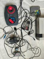 1 console nes complete avec 1 manette + 1 manette joystick, Consoles de jeu & Jeux vidéo, Consoles de jeu | Nintendo NES, Comme neuf