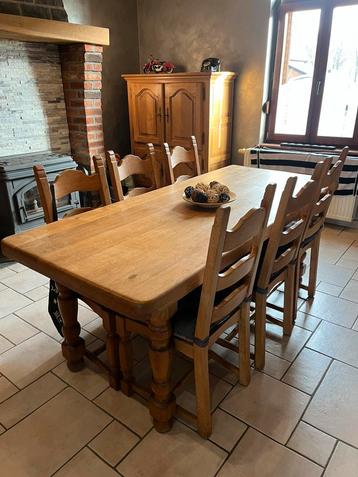 Massief eikenhouten eetkamer in boerderijstijl  beschikbaar voor biedingen