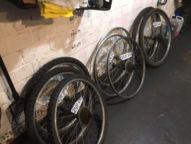 Set van 8 wielen voor 24/26 P-fietsen met en zonder banden, Fietsen en Brommers, Fietsonderdelen, Zo goed als nieuw, Algemeen