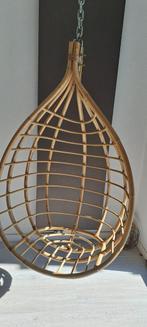 Chaise suspendue, Enlèvement, Comme neuf, Bois, Une