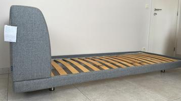 Design bed Zanotta 90x200 nieuw beschikbaar voor biedingen