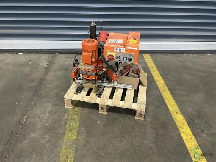 Blum Minipress MSP, Articles professionnels, Machines & Construction | Travail du bois