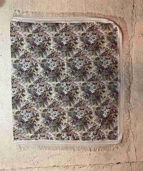 Vintage brocante sprei foulard bloemenpatroon 307/151, Maison & Meubles, Accessoires pour la Maison | Plaids & Couvertures, Utilisé