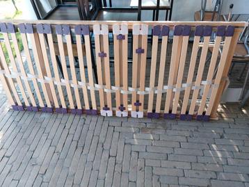 Lattoflex 80cm met beweegbaar voet en hoofdstuk. beschikbaar voor biedingen