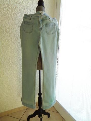 Pantalon Jeans clair taille 40 beschikbaar voor biedingen