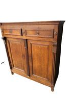 Buffet ancien en chêne massif 140 x 130 cm, 25 à 50 cm, Avec porte(s), 100 à 150 cm, Enlèvement