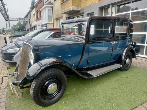 Renault Monaquatre 1933, Auto's, Oldtimers, Bedrijf, Te koop, Renault, Benzine, Overige carrosserie, 4 deurs, Handgeschakeld, Zwart
