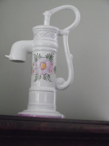 Keramiek vintage decoratiestuk  beschikbaar voor biedingen
