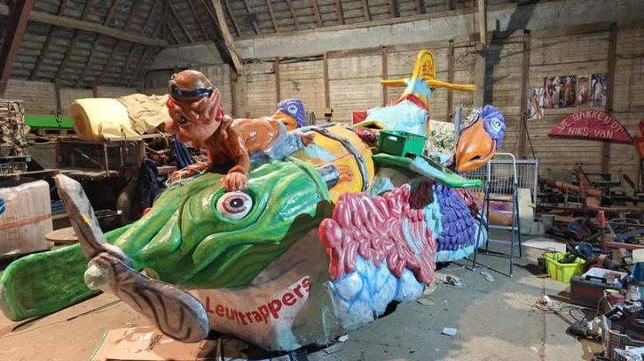 Carnavalswagen / Trekker ombouw - inclusief onderstel!, Hobby & Loisirs créatifs, Hobby & Loisirs Autre, Comme neuf, Enlèvement