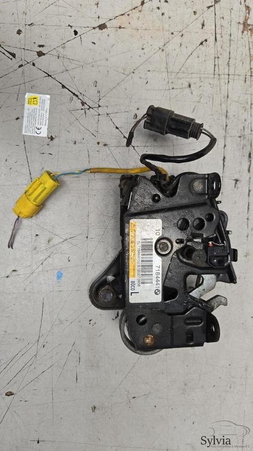 Motorkap slot actief links BMW 5 / 6 / 7 / Z4 serie F01 F02, Auto-onderdelen, Carrosserie, Gebruikt, Ophalen of Verzenden