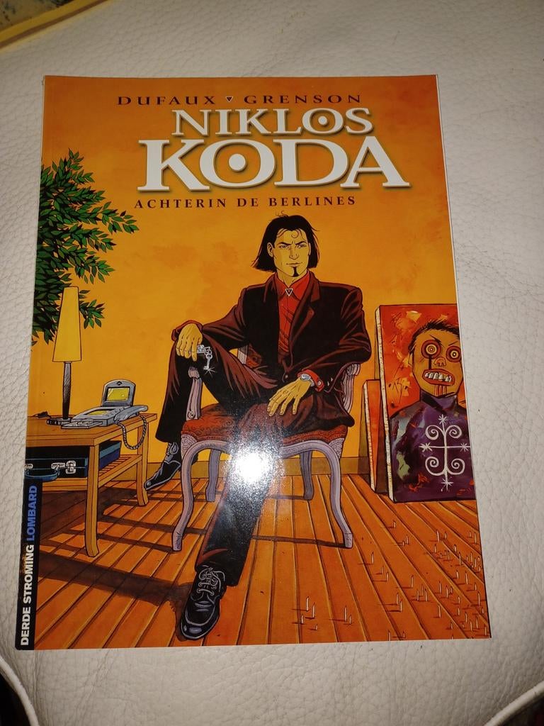 Grenson - Achterin de berlines niklos koda, Boeken, Overige Boeken, Zo goed als nieuw, Ophalen