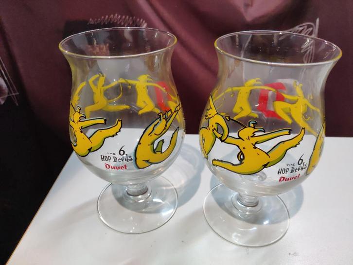 Duvel bierglzen 666, Collections, Marques de bière, Comme neuf, Verre ou Verres, Duvel, Enlèvement ou Envoi