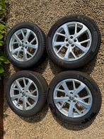 Wielset winter/4 seizoenen AUDI Q3 (F3B) /Q3 Sportback (F3N), Ophalen, 18 inch, Gebruikt, Banden en Velgen