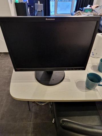 2 lenovo monitors