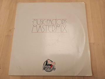 Vinyl Lp 33t x2. Music Factory Mastermix n49, Enlèvement, Utilisé