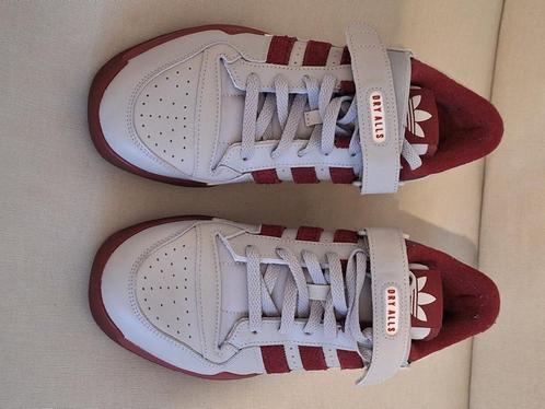 Sneakers Adidas "human made "nigo, Sport en Fitness, Loopsport en Atletiek, Nieuw, Overige typen, Overige sporten, Adidas, Ophalen of Verzenden
