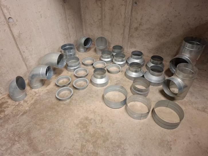 Ventilatie kanalen hulpstukken, reducties, bochten, moffen, Doe-het-zelf en Bouw, Buizen en Afvoer, Zo goed als nieuw, Overige typen