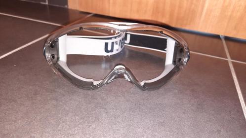Veiligheidsbril Uvex 9302 - Nieuw, Doe-het-zelf en Bouw, Veiligheidsbrillen, Nieuw, Ultraviolet, Ophalen