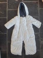 Combinaison ski bébé, Enlèvement