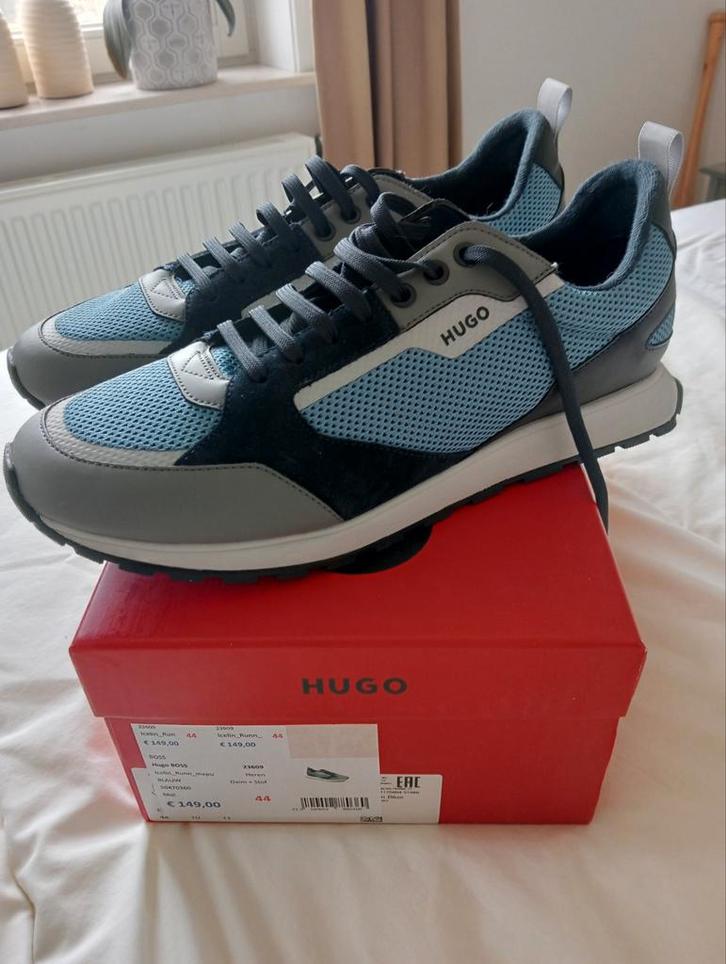 Sneakers Hugo Boss en parfait état taille 44, Vêtements | Hommes, Chaussures, Comme neuf, Baskets, Bleu, Enlèvement ou Envoi