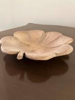 Houten schaal, diameter 23 cm., Ophalen of Verzenden, Zo goed als nieuw, Schaal