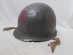US- Army M1 helm met Rode Kruis emblemen Ambulance driver, Verzamelen, Militaria | Tweede Wereldoorlog, Ophalen of Verzenden
