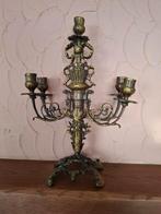 chandelier, Enlèvement