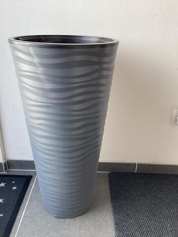 Nieuwe hoge pot 80 cm zeeer mooi