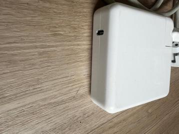 Chargeur Apple USB-C 87W (sans câble USB-C) beschikbaar voor biedingen